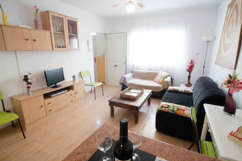 Apartamento Veronica H Malaga Exterior photo